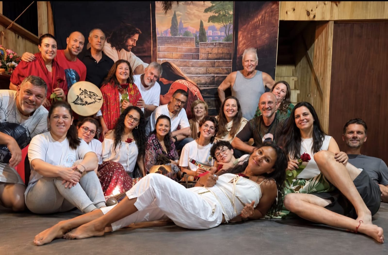 Grupo reunido durante a Vivência Sensorial Xamânica